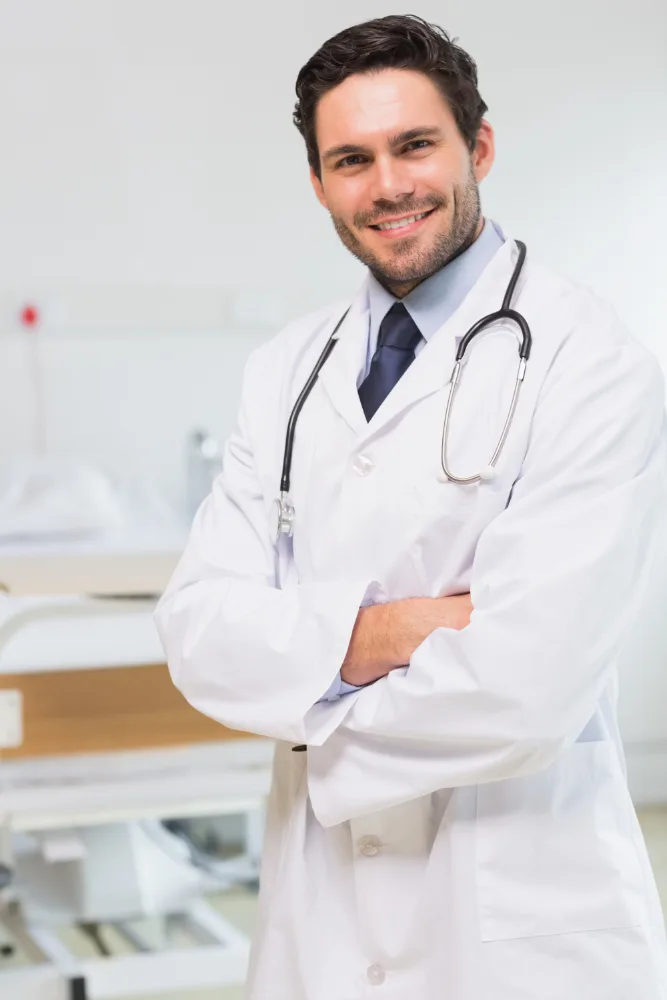 Dr. Roberto Ángel Núñez González - Coloproctología